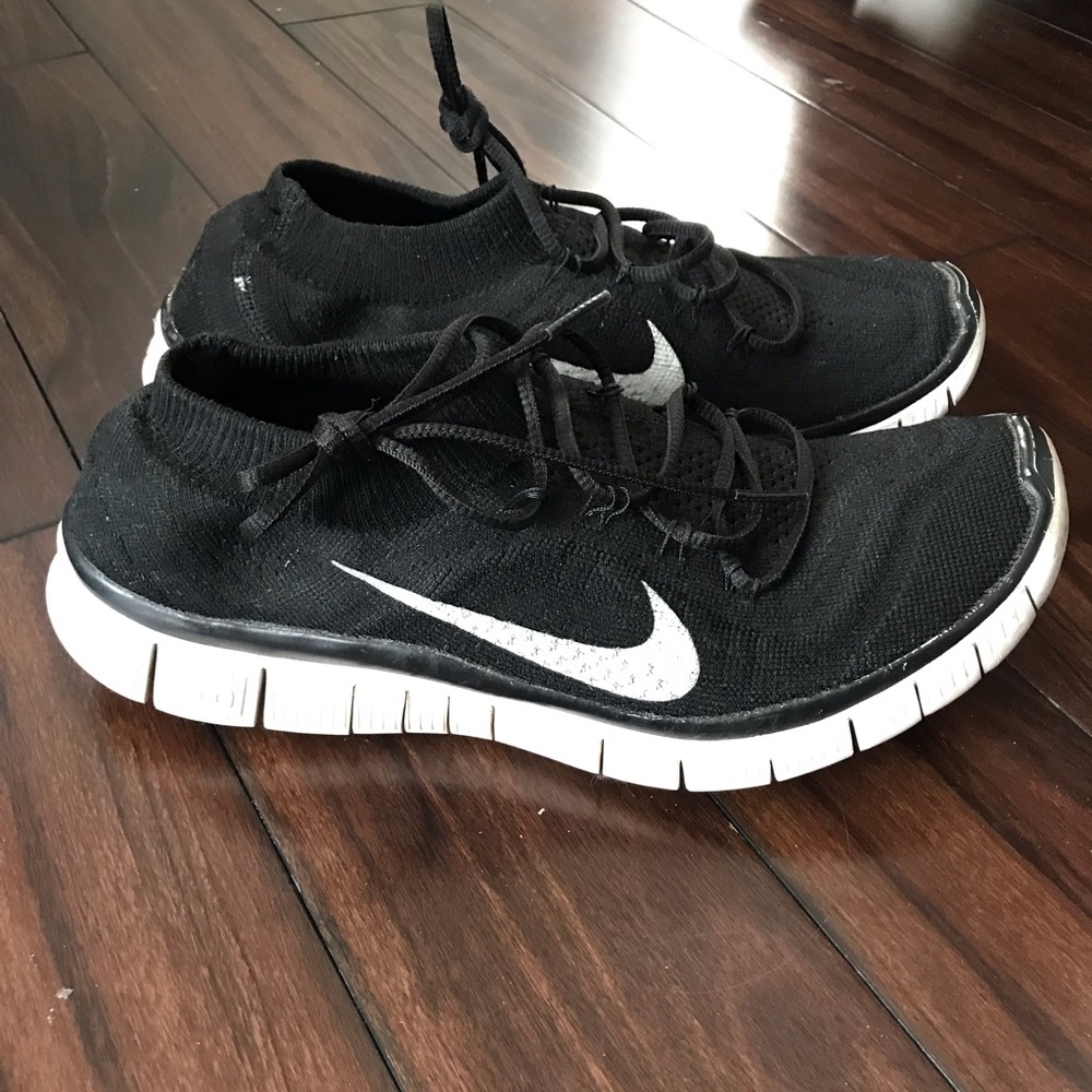 Women’s Nike FlyKnit Free Run